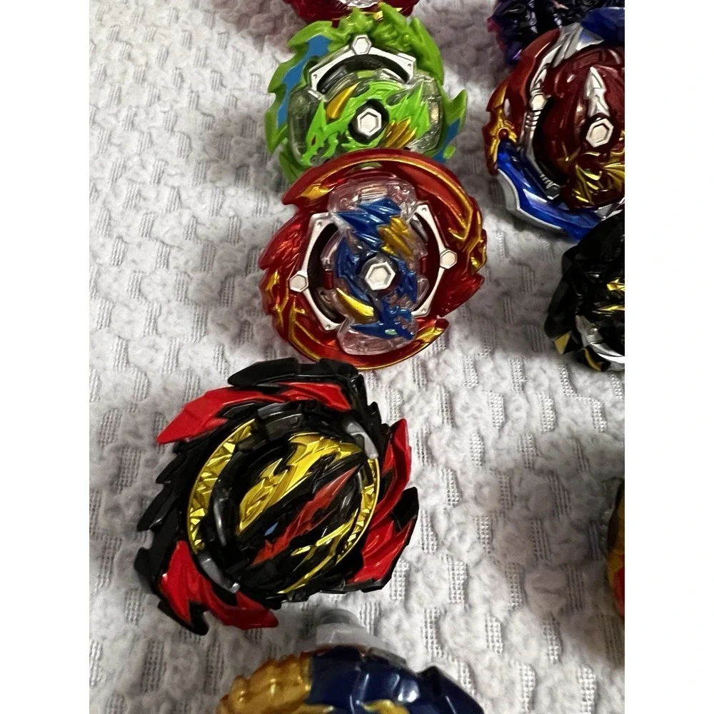 Beyblade Burst QuadDrive Interstellar Drop Battle Arena Tops Launchers Parts